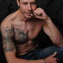 Sexy Ontario body builder, age 26, looking for fun and hot sex!